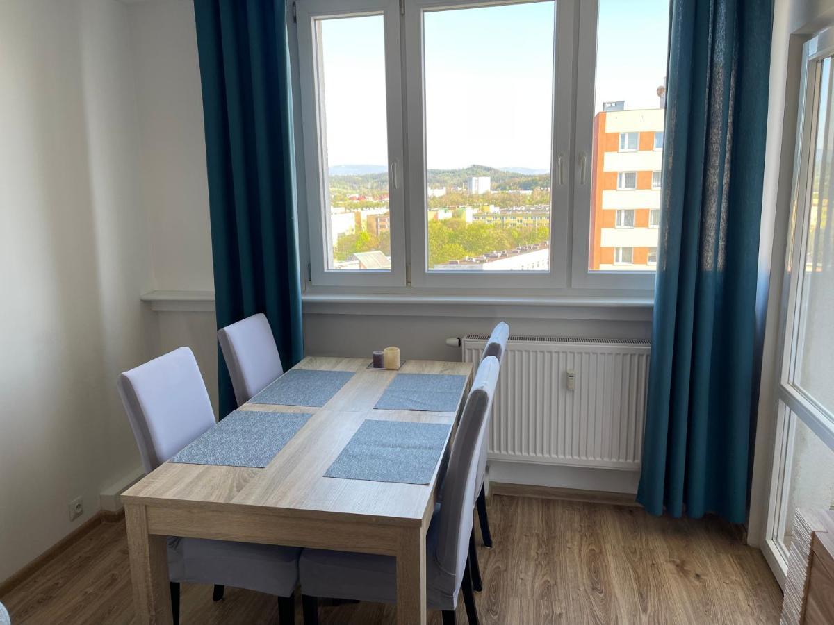 Apartament Z Widokiem Jelenia Góra Kültér fotó